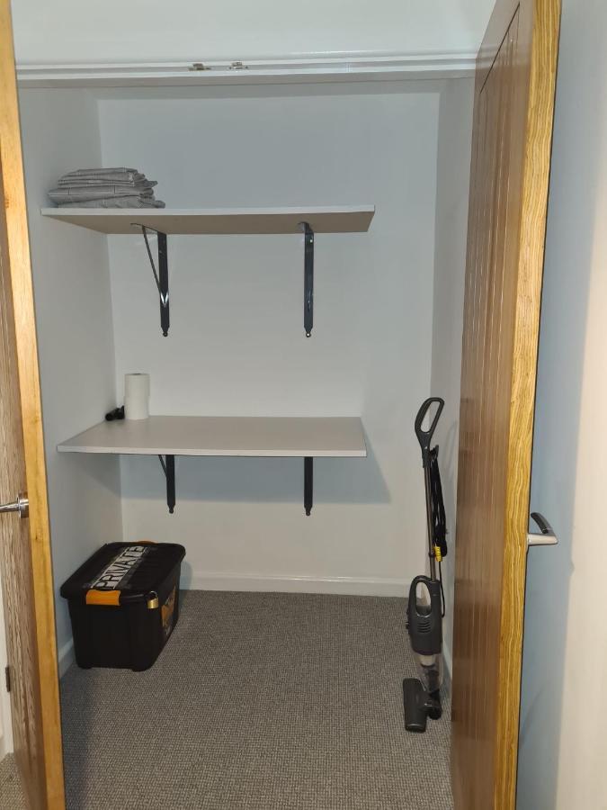 Superb Modern Flat In Northampton, Parking &Ev Apartman Kültér fotó